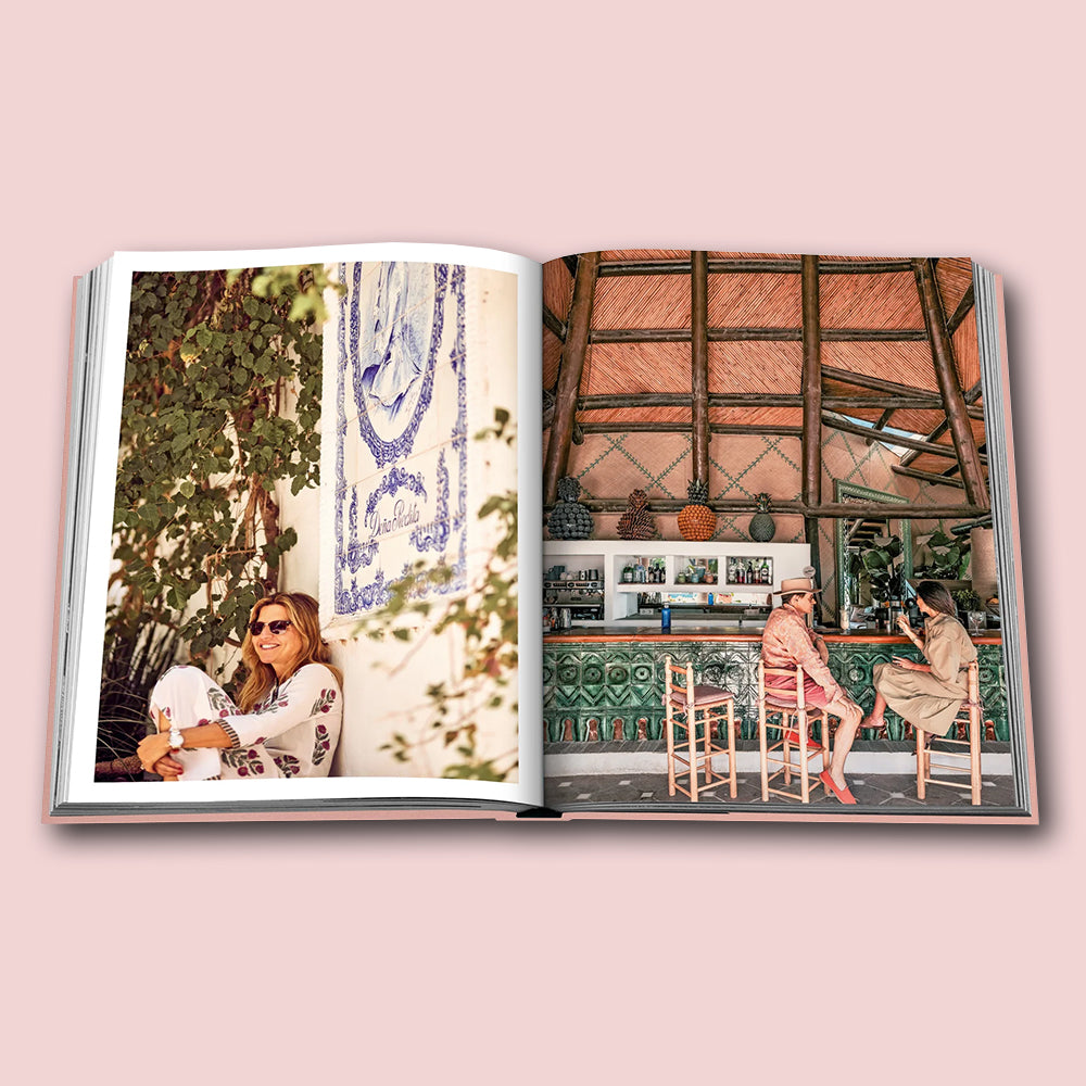 Buch Marbella Sol von Assouline, Farbe Rosa