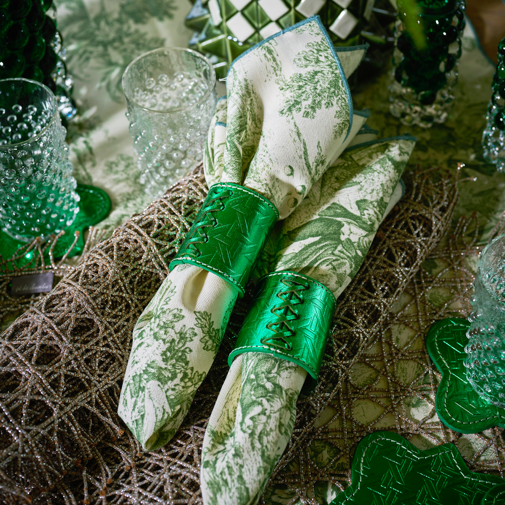 Serviette mit Toile de jouy Muster aus Baumwolle von Borgo delle Tovaglie im Fabton grün