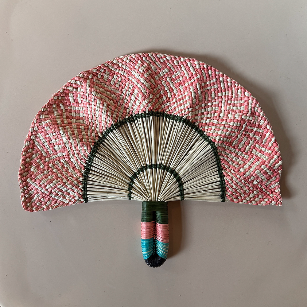 Fächer TOQUILLA FRILLY im Farbton light pink von Coro Cora