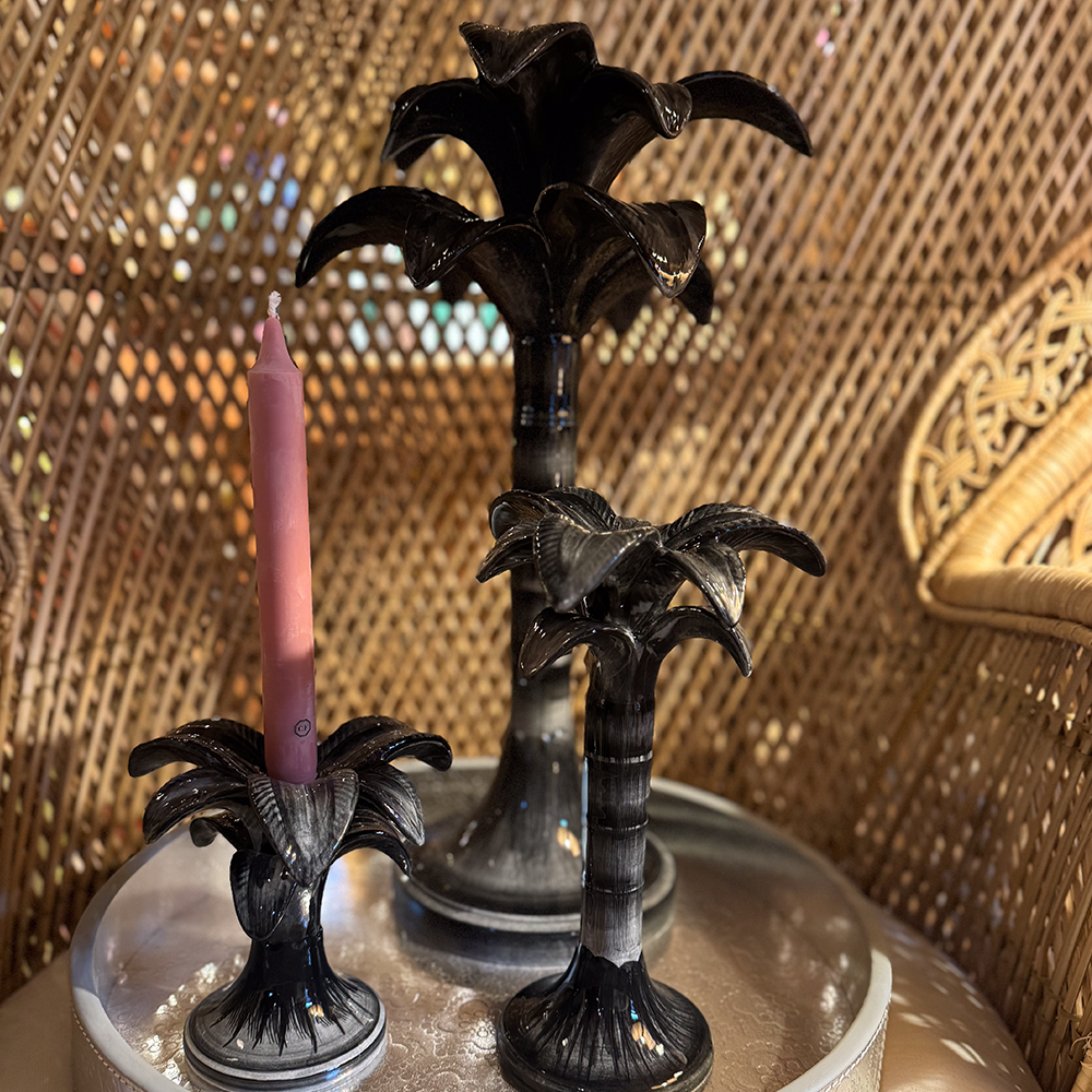 Kerzenständer PALME aus Keramik im Farbton Schwarz in Grösse mittel von Les Ottomans