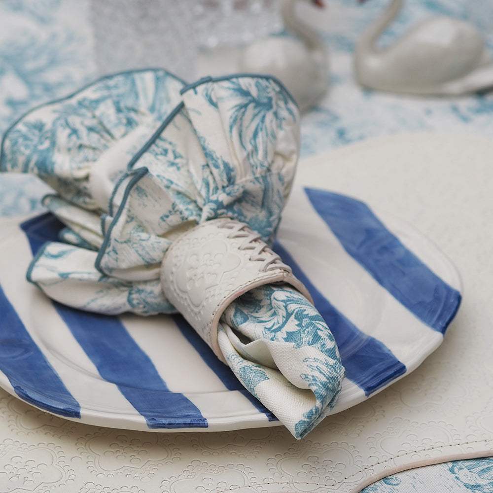 Speiseteller STRIPES Keramik von Les Ottomans im Farbton Blau / Weiss