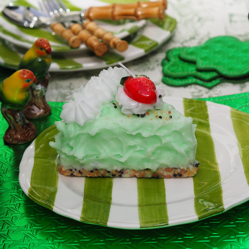 Beilageteller STRIPES Keramik von Les Ottomans im Farbton Grün / Weiss