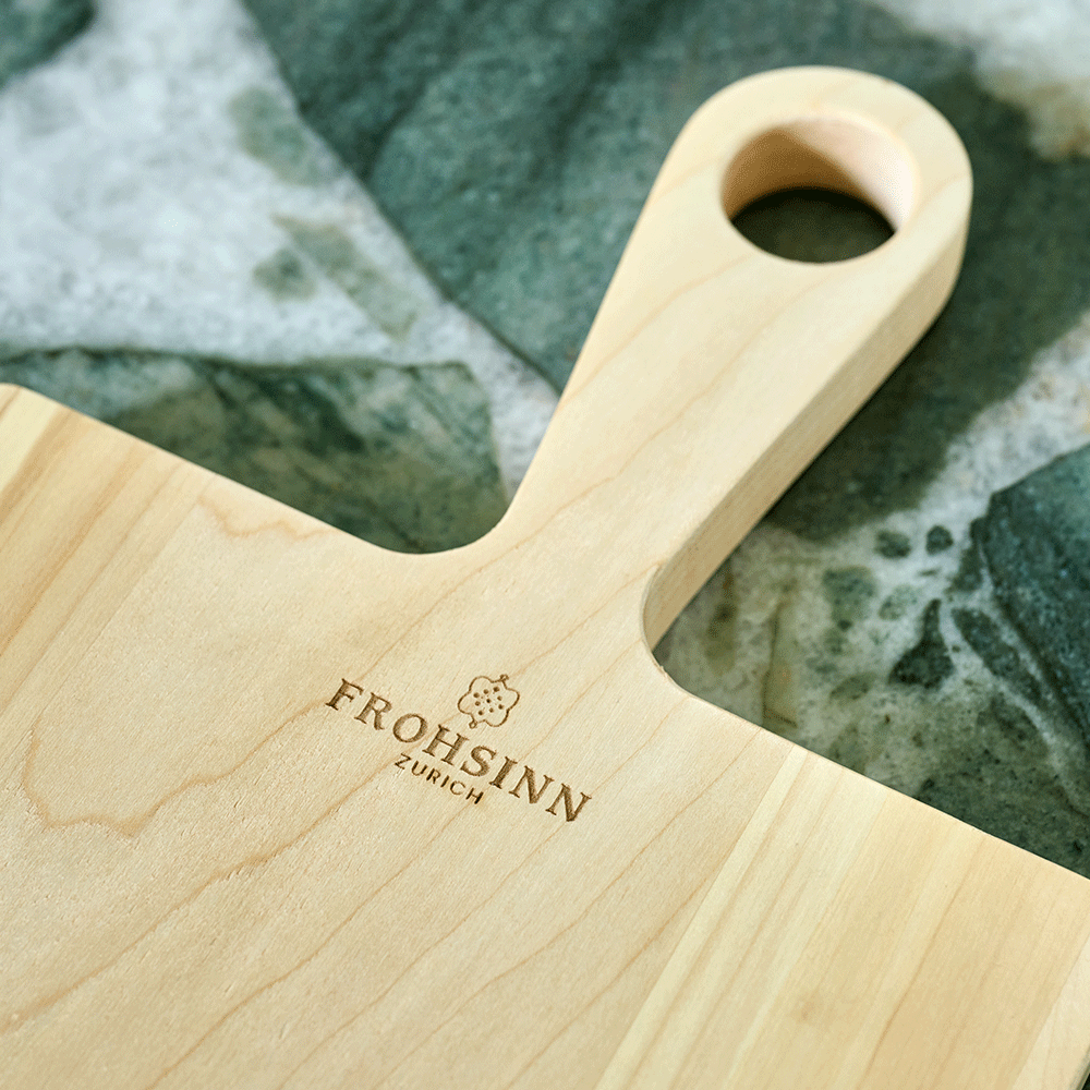 Schneidebrett NATURAL aus Kiefernholz - klein vom FROHSINN