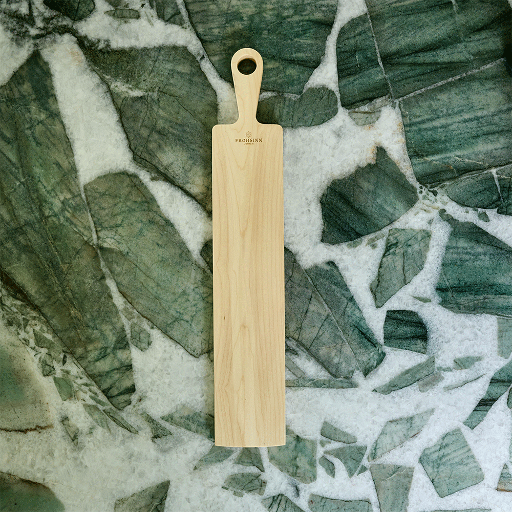 Schneidebrett NATURAL aus Kiefernholz - lang vom FROHSINN