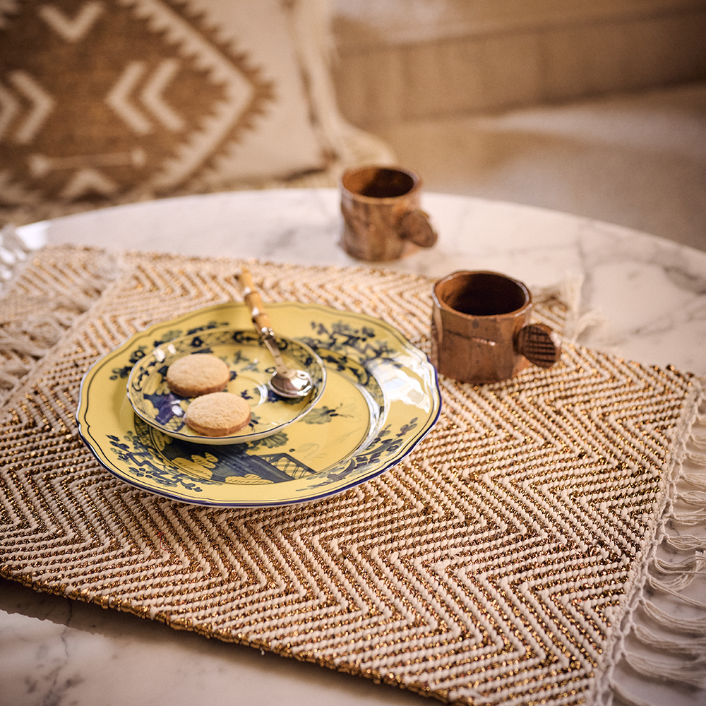Tischset textil im glamour Farbton bronze mit Fischgratmuster von FROHSINN