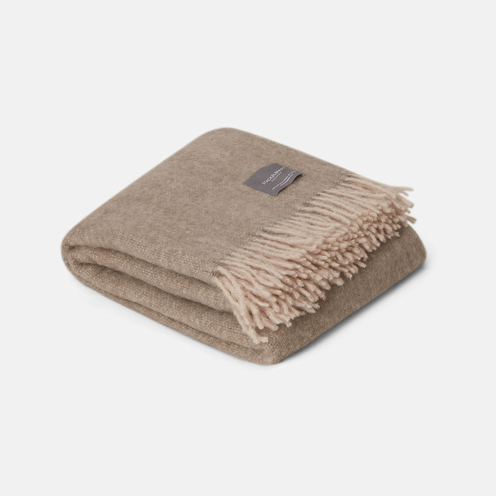 Decke aus Mohair von Stackelbergs im Farbton beige