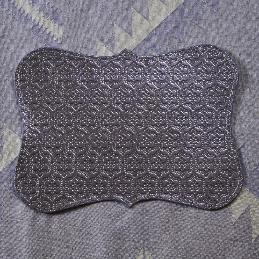 Placemat ICON embossed leather - forget me not