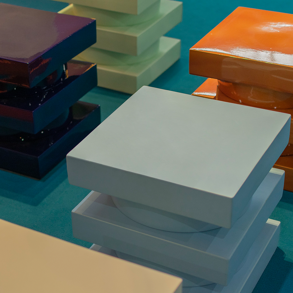 Beistelltisch MONTCEAUX aus Keramik - olive