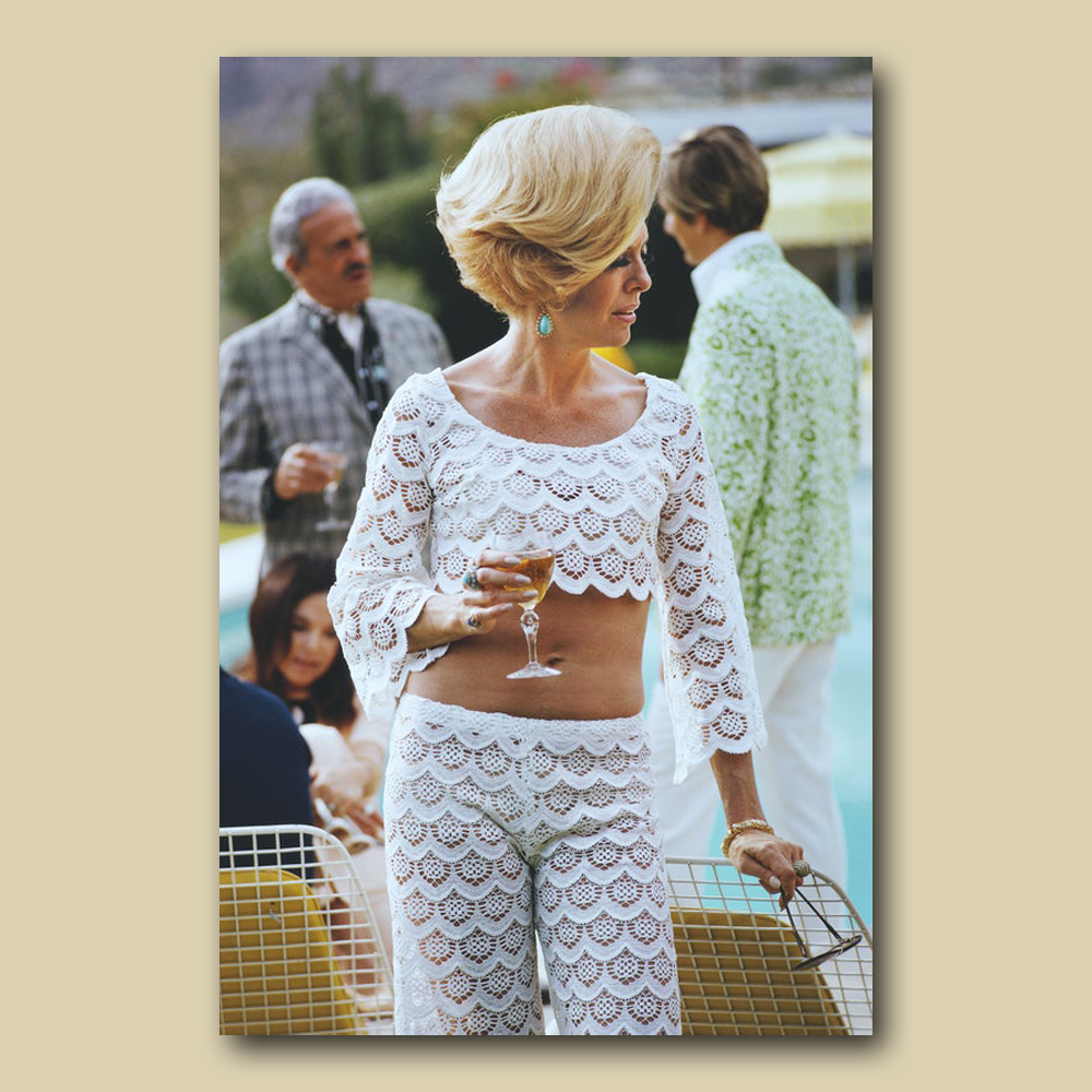 Acrylic print Slim Aarons - Helen Dzo Dzo Kaptur