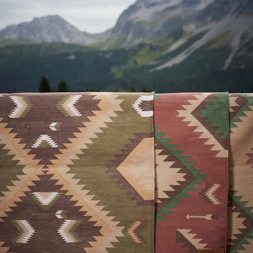 Teppich NAVAJO - framboise