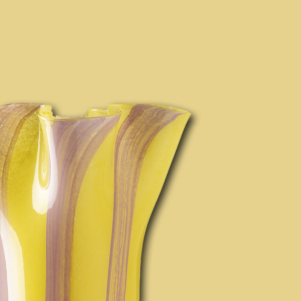 Glas Vase GAILY big von Abhika, im Farbton gelb und rosa