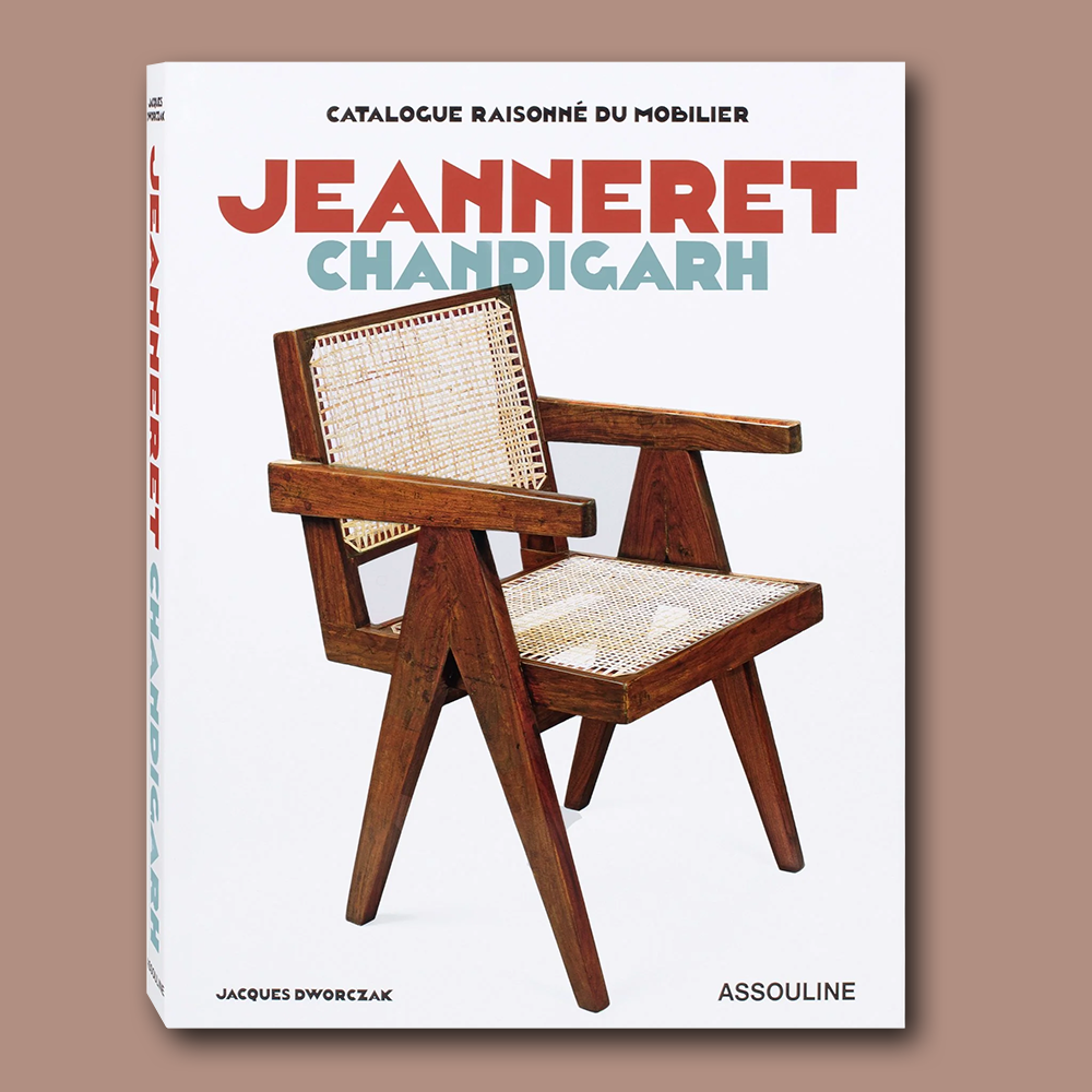 Buch Catalogue Raisonné du Mobilier Jeanneret Chandigarh von Assouline, Front Seite
