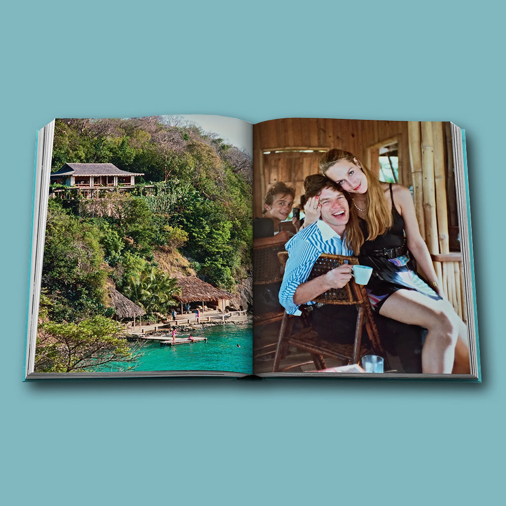 Buch Mustique Icon von ASSOULINE im Farbton türkis