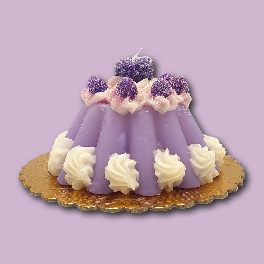 Kerze in Pudding Form von Cereria Introna, lila