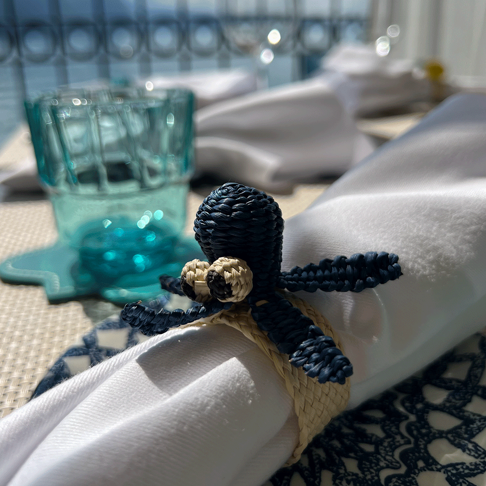 Serviettenring TOQUILLA mit Octopus im Farbton Blau von Coro Cora