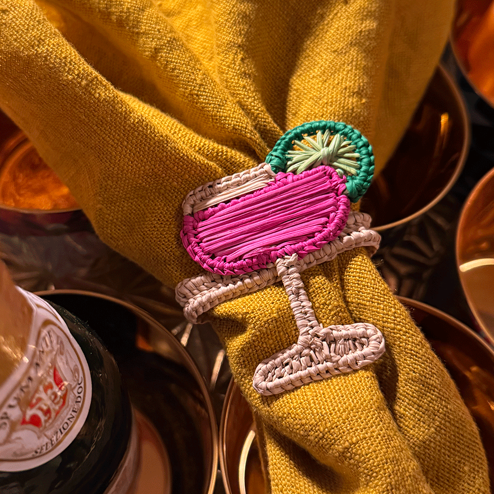 Serviettenring TOQUILLA mit Daiquiri Drink im Farbton Pink und Grün von Coro Cora