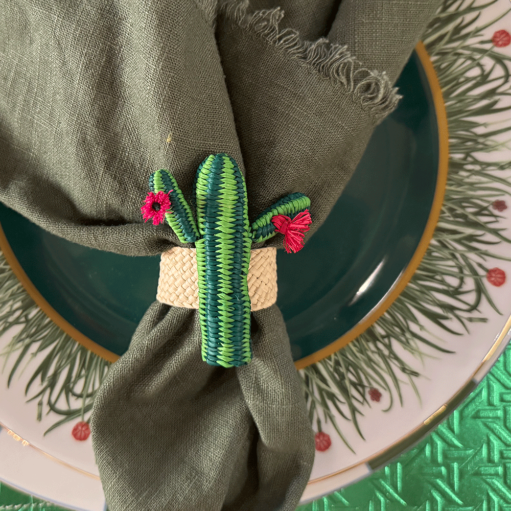 Serviettenring TOQUILLA mit Cactus und Blume im Farbton Grün und Pink von Coro Cora