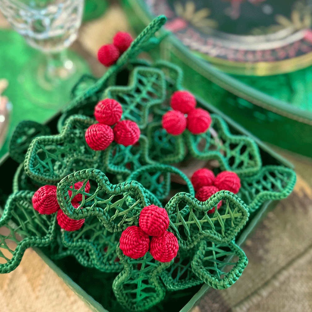 Serviettenring CHRISTMAS in Mistletoe im Farbton Grün und Rot von Coro Cora