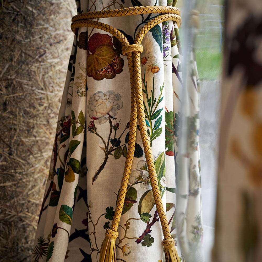 Kette VERSAILLES aus Leder im Farbton Vanilla als Rückbinder für Vorhänge