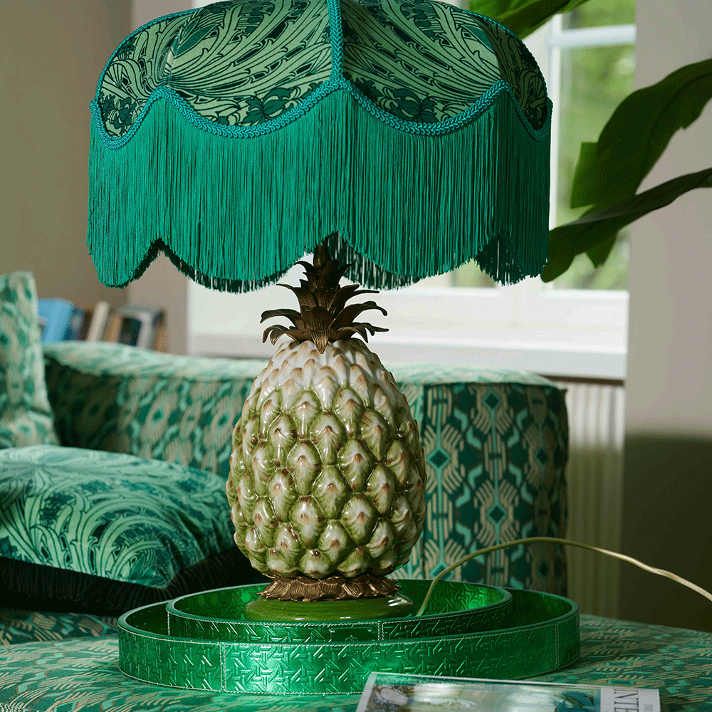 Lampenfuss Ananas von House of Hackney im Farbton grün weiss
