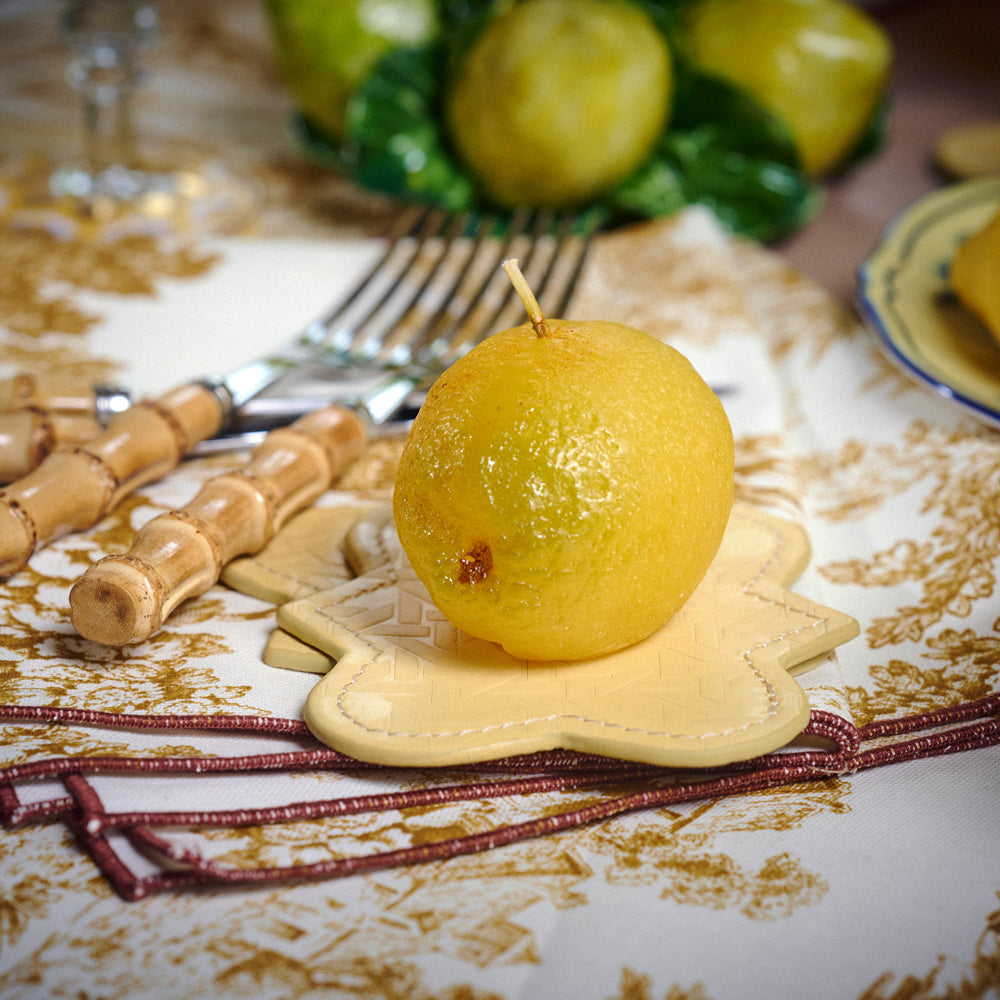 Untersetzer VIENNA aus Leder geprägt im Farbton gelb, vanilla