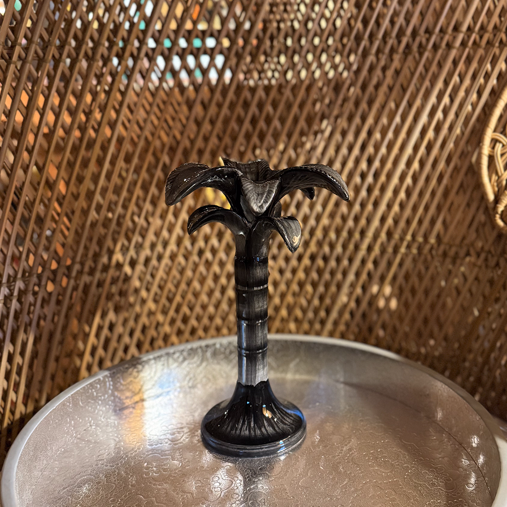 Kerzenständer PALME aus Keramik im Farbton Schwarz in Grösse mittel von Les Ottomans