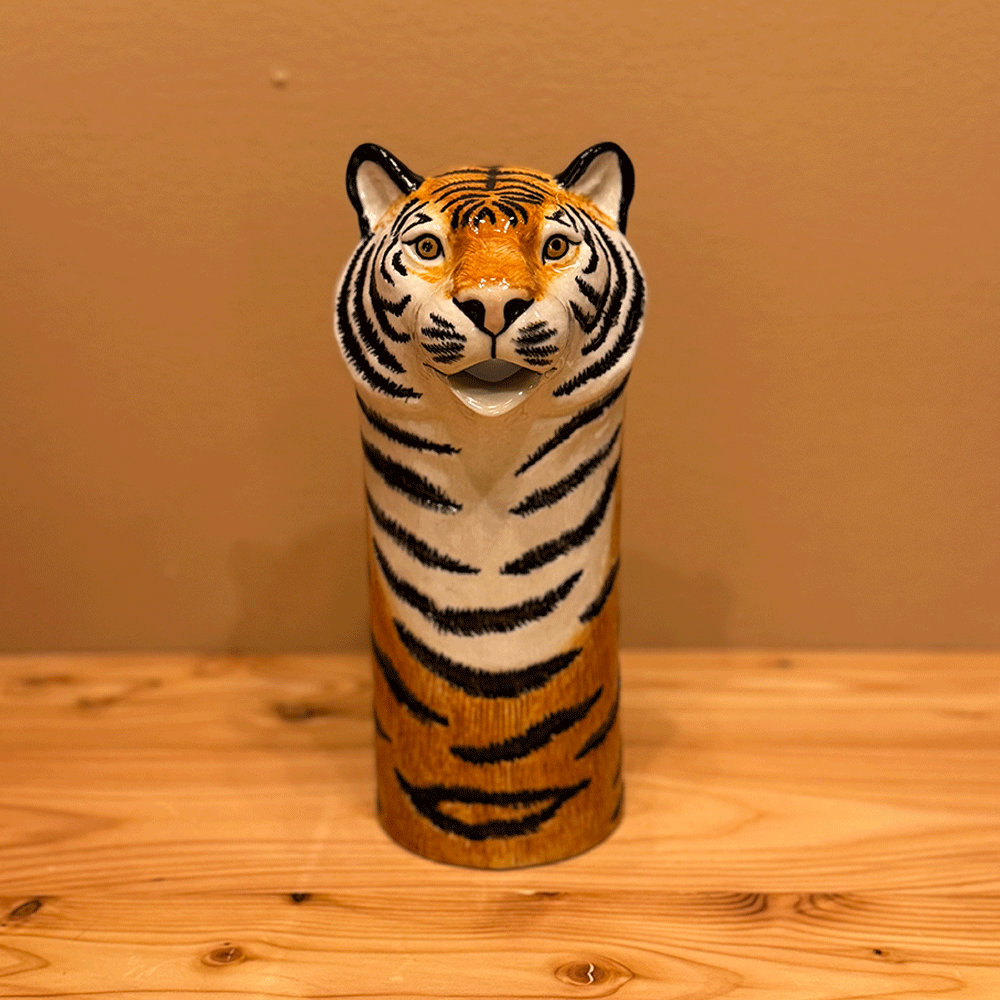 Tiger Krug aus Keramik von Quail Ceramics
