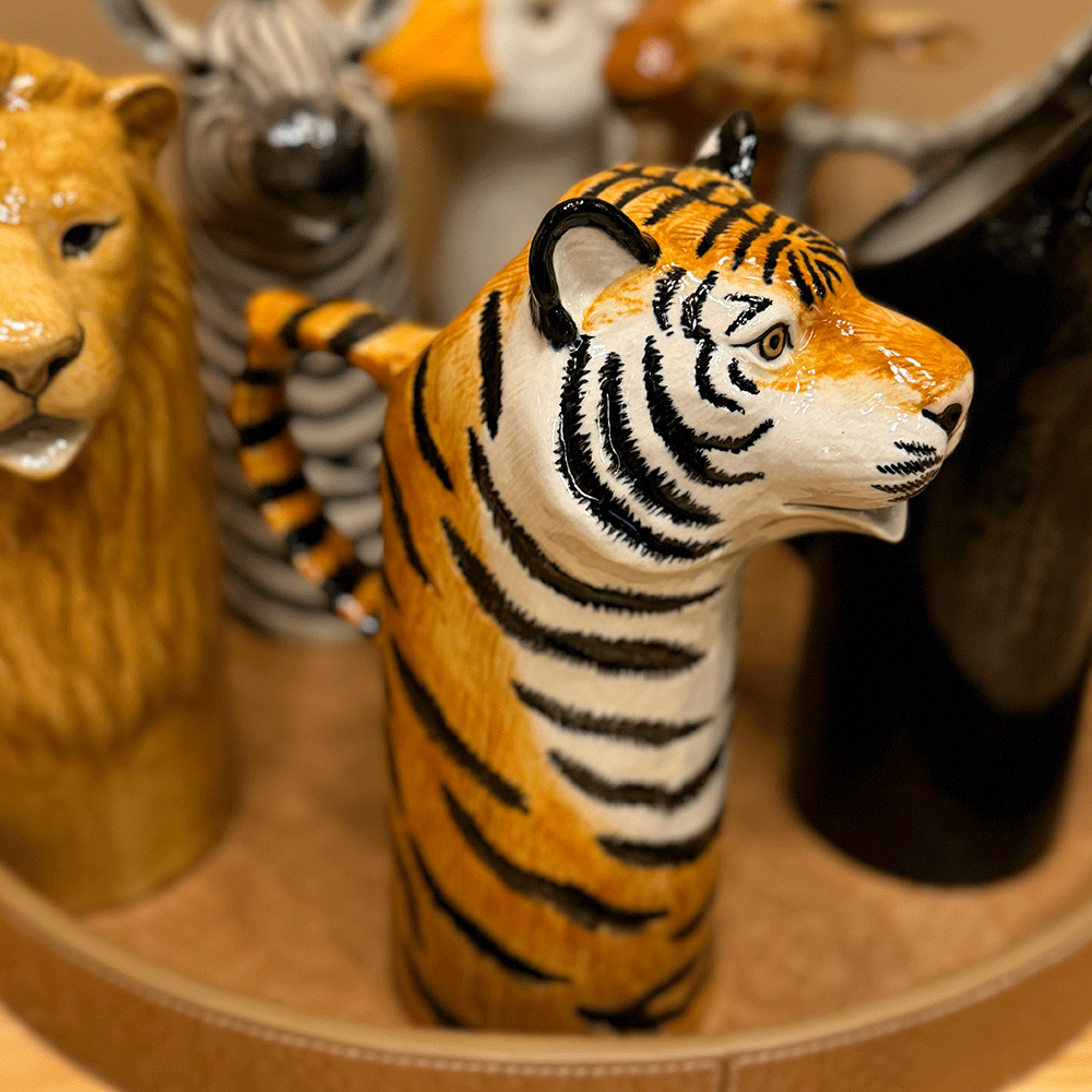Tiger Krug aus Keramik von Quail Ceramics