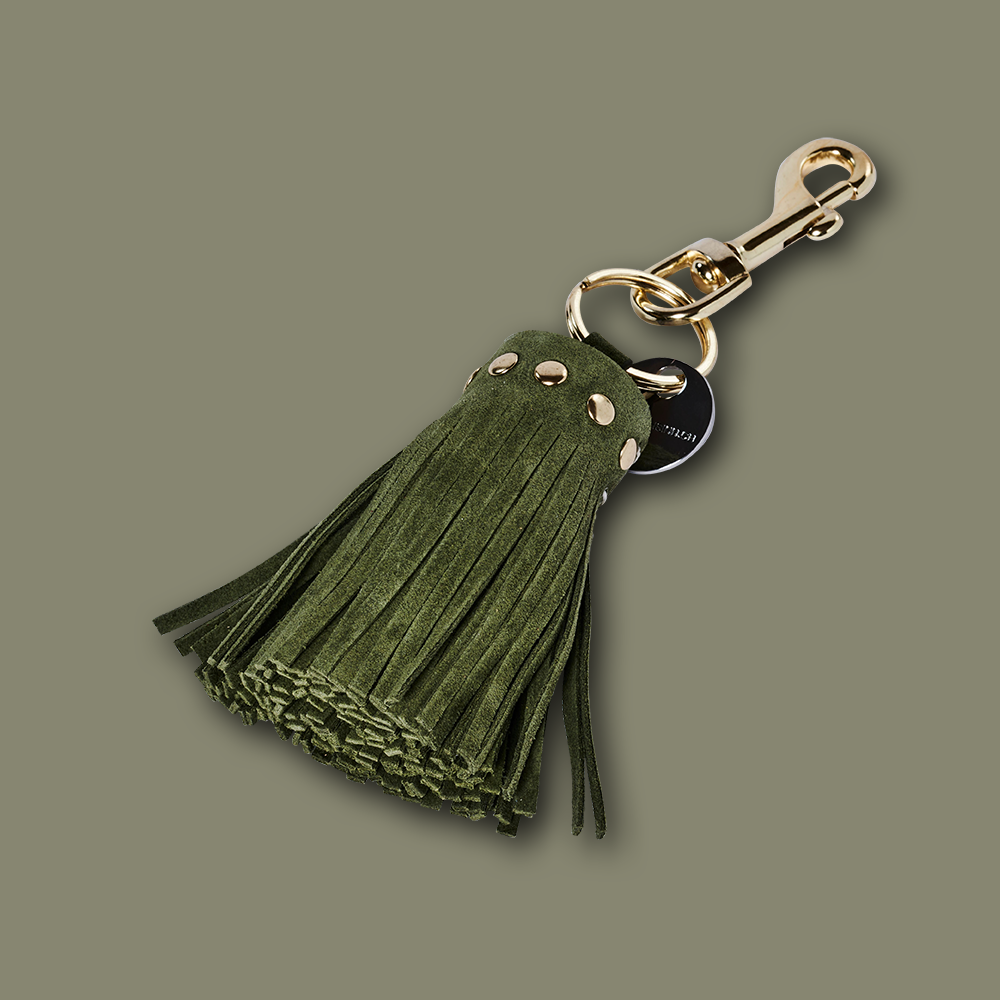 Schlüsselanhänger TASSEL aus Leder im Farbton grün &#39;olive&#39;