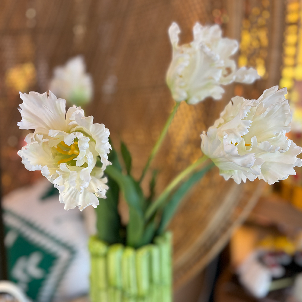 Kunstblume von Silk-Ka: Papageien Tulpe im Farbton weiss