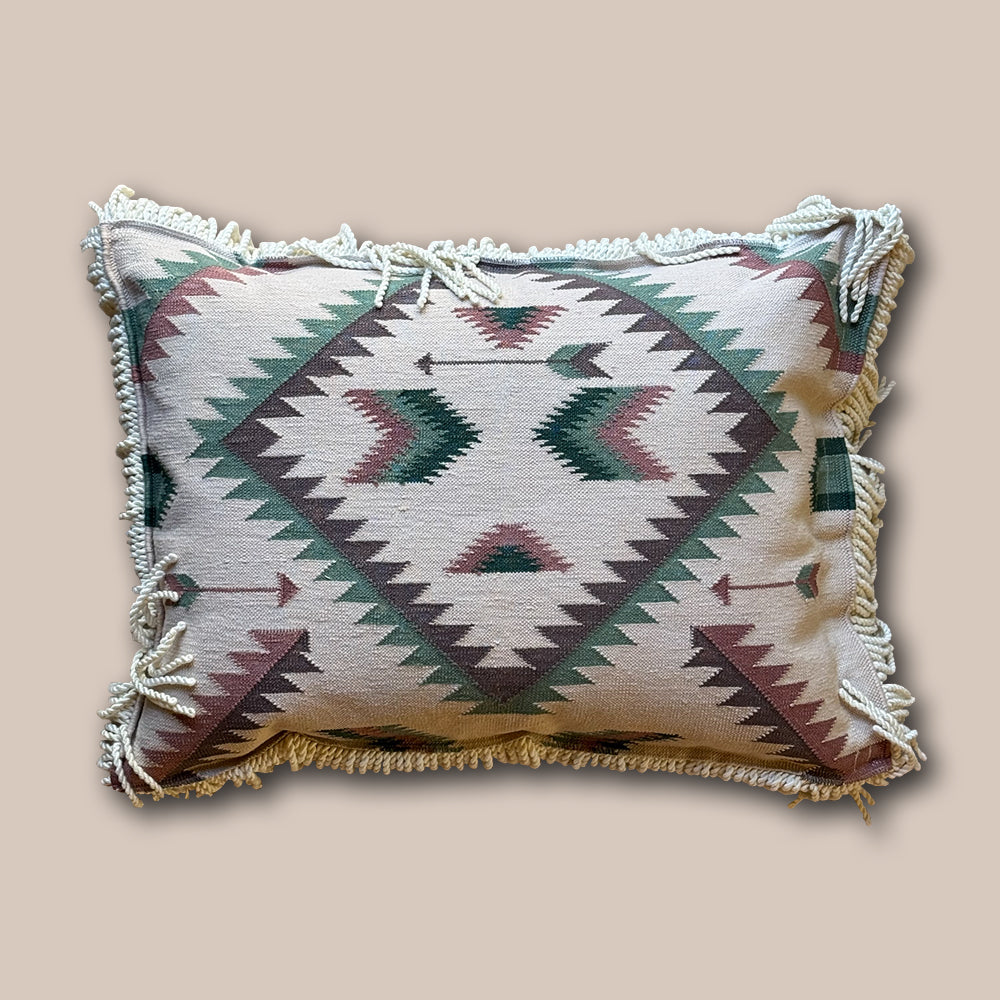 Kissen FRINGES FOREVER im Farbton natural von Kollektion NAVAJO im Farbton Natural