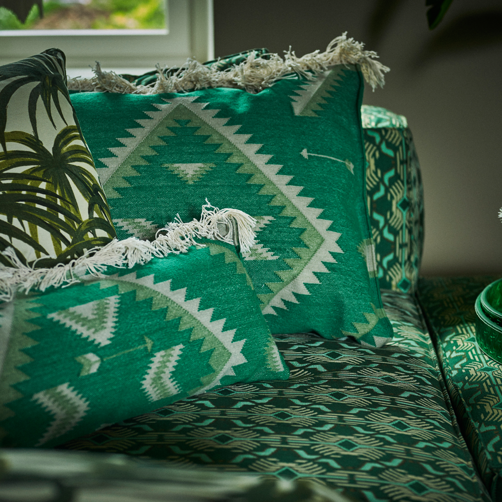 Teppich Kissen mit Navajo Muster im Farbton Bamboo grün