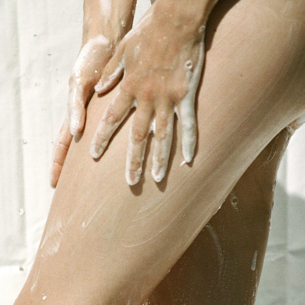Hand & Body wash / Körperpflege mit Duftnote No. 222 Spruce von L:A BRUKET