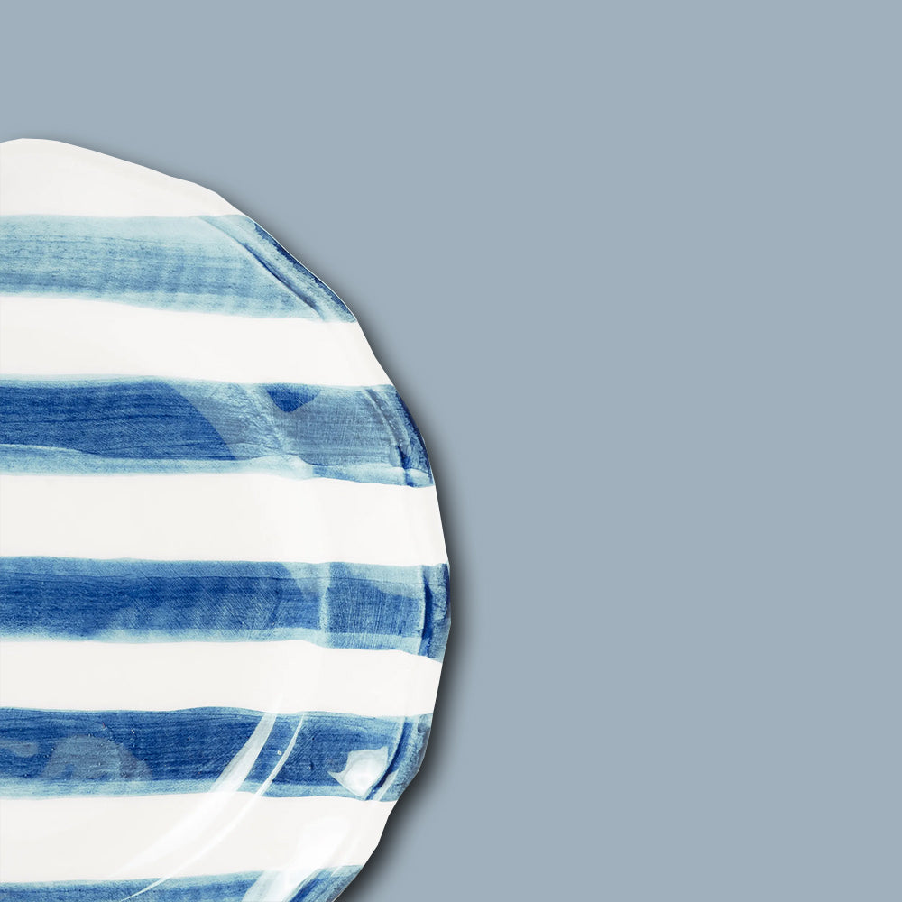 Beilageteller STRIPES Keramik von Les Ottomans im Farbton Blau / Weiss