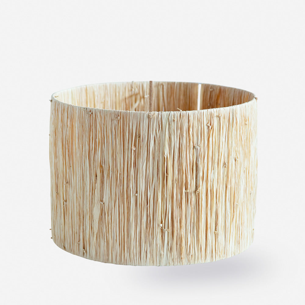 Lampenschirm klein von Mahe Homeware Spanien, Handgefertigt aus Raffia