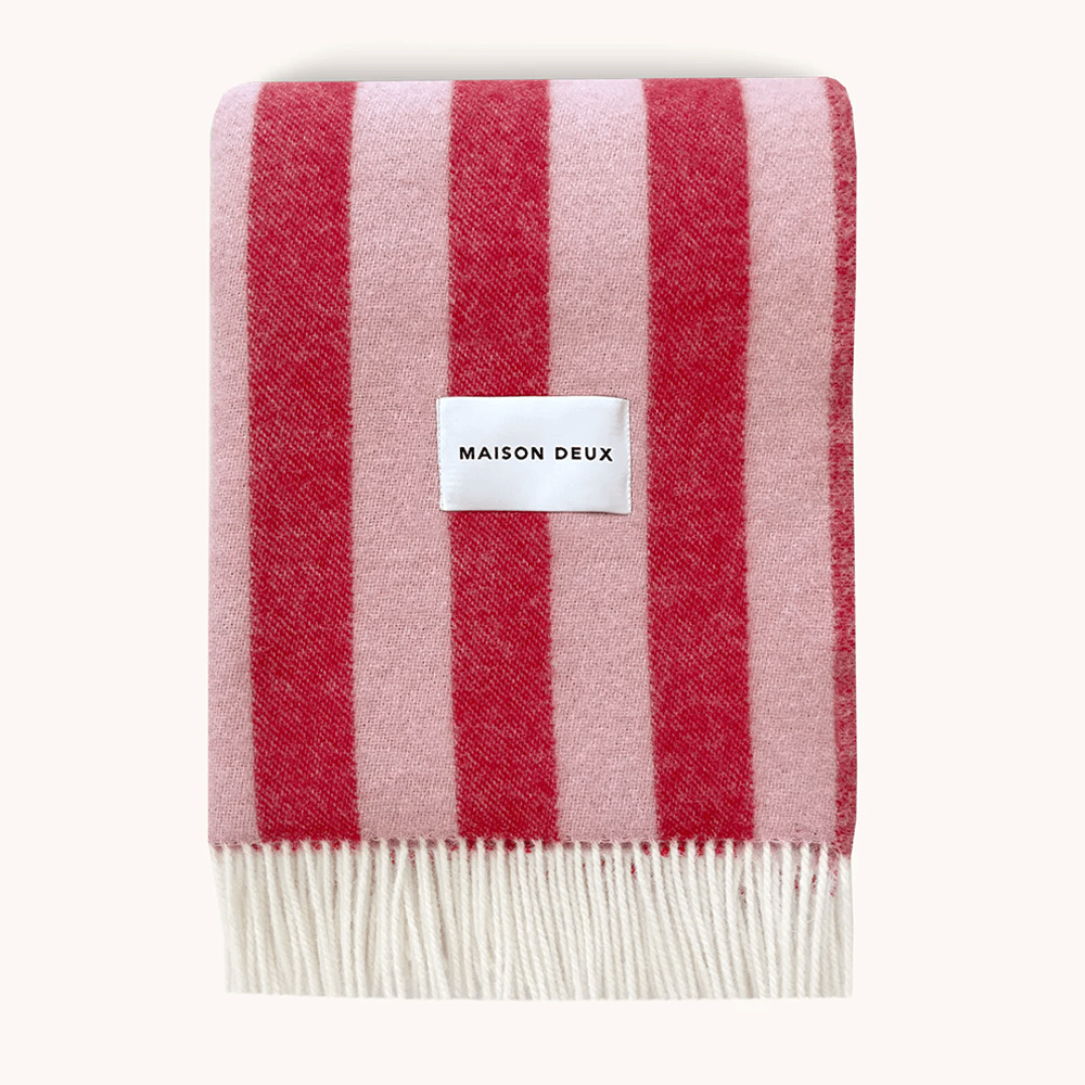 Decke CANDY WRAP im Farbton rosa/kirsch von Maison Deux