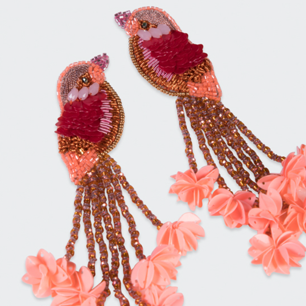 Ohrringe KINGFISHER im Farbton rosa von Olivia Dar, Handwerkskunst von Indien