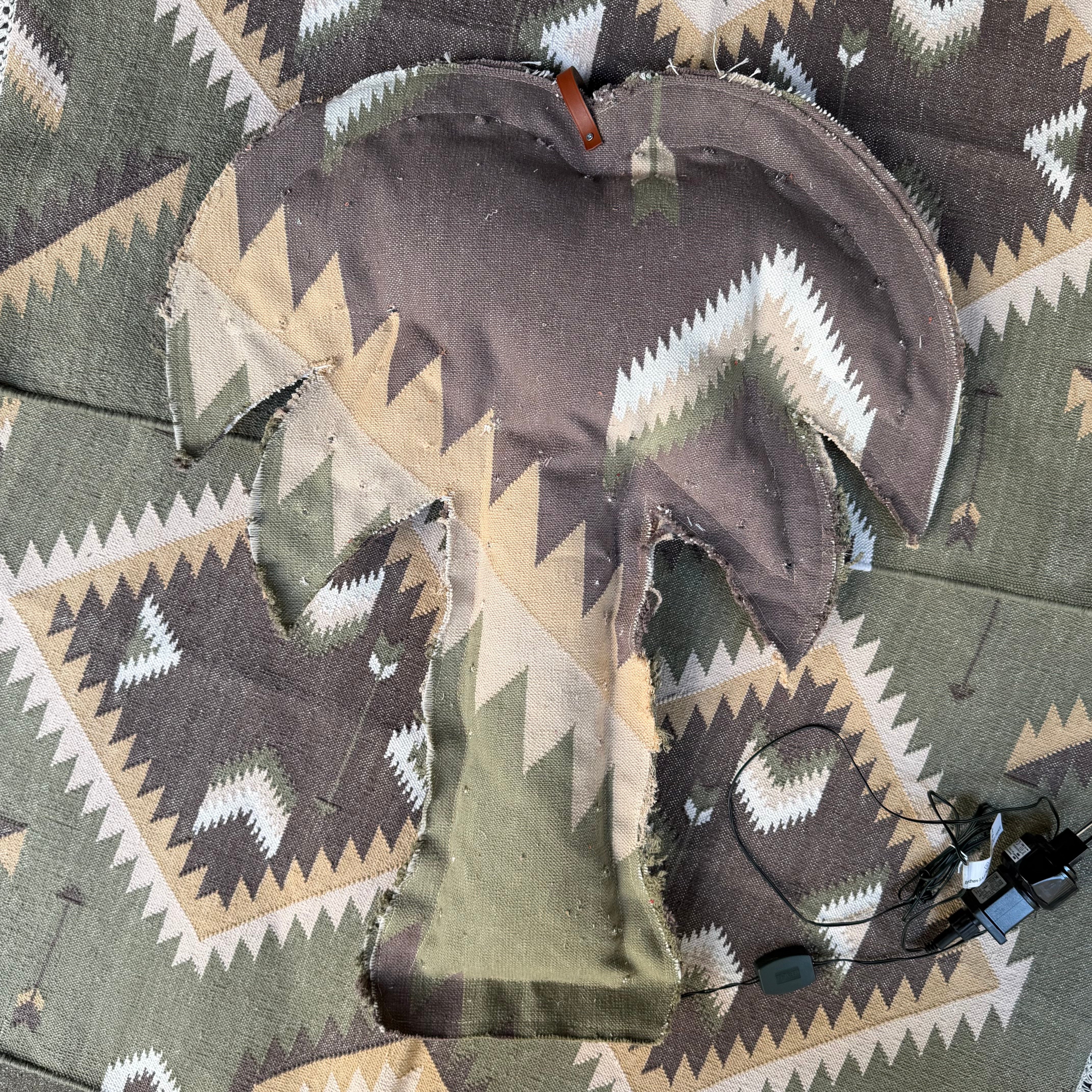Palme klein NAVAJO mit LED Lichter, im Farbton olive grün