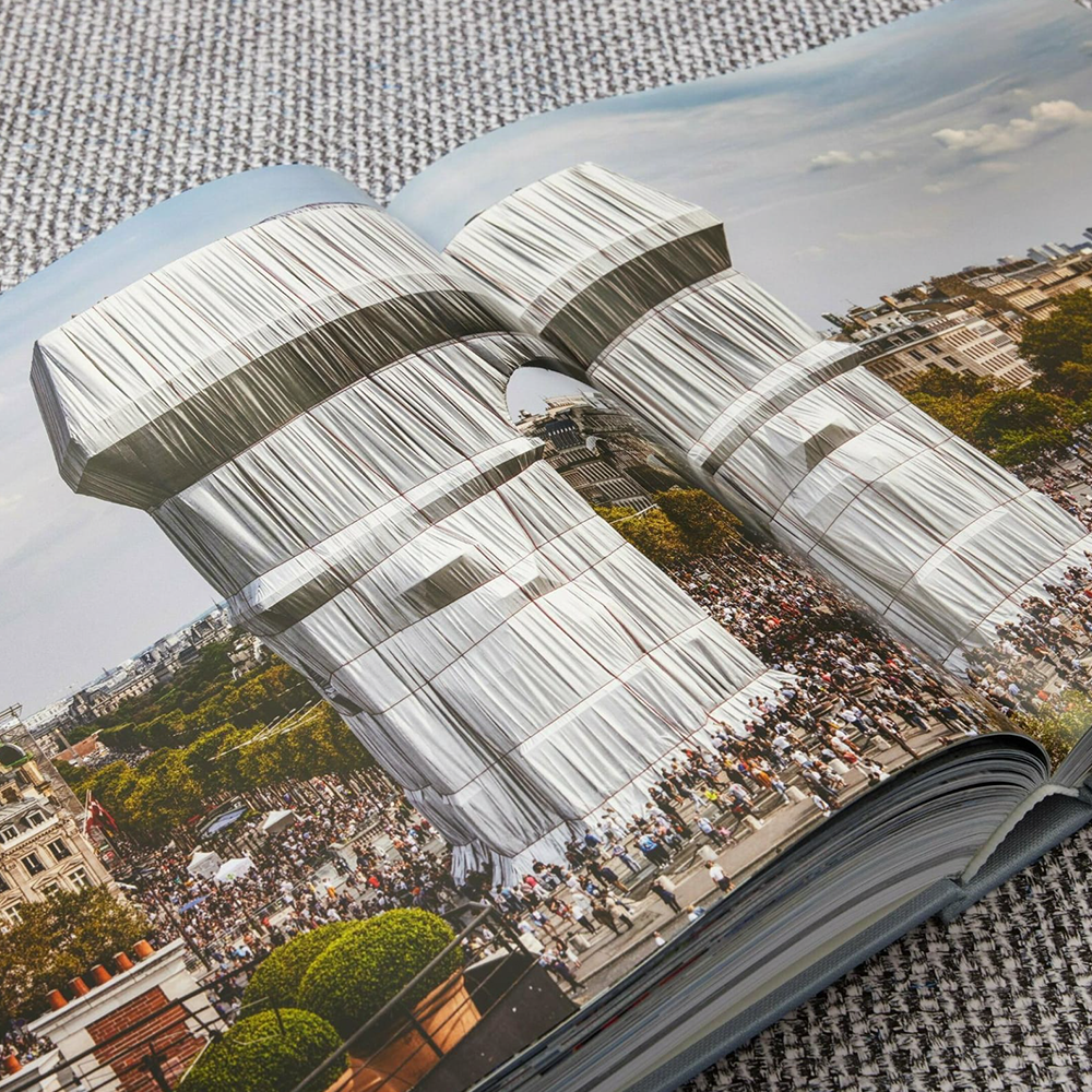 Buch Christo and Jeanne-Claude. L&#39;Arc de Triomphe, Wrapped, Paris - LIMITED EDITION