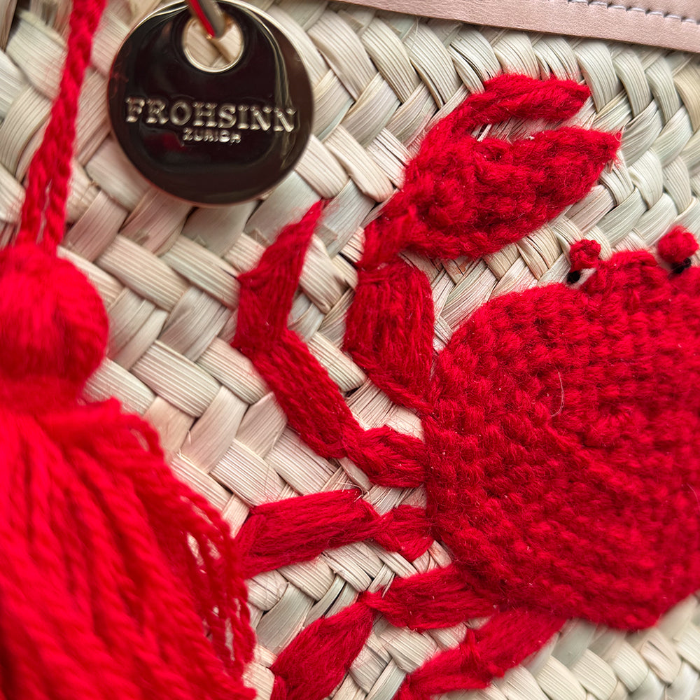 Summer Clutch small mit roter Krabbe als Motiv auf Tasche aus Palmenfaser von FROHSINN