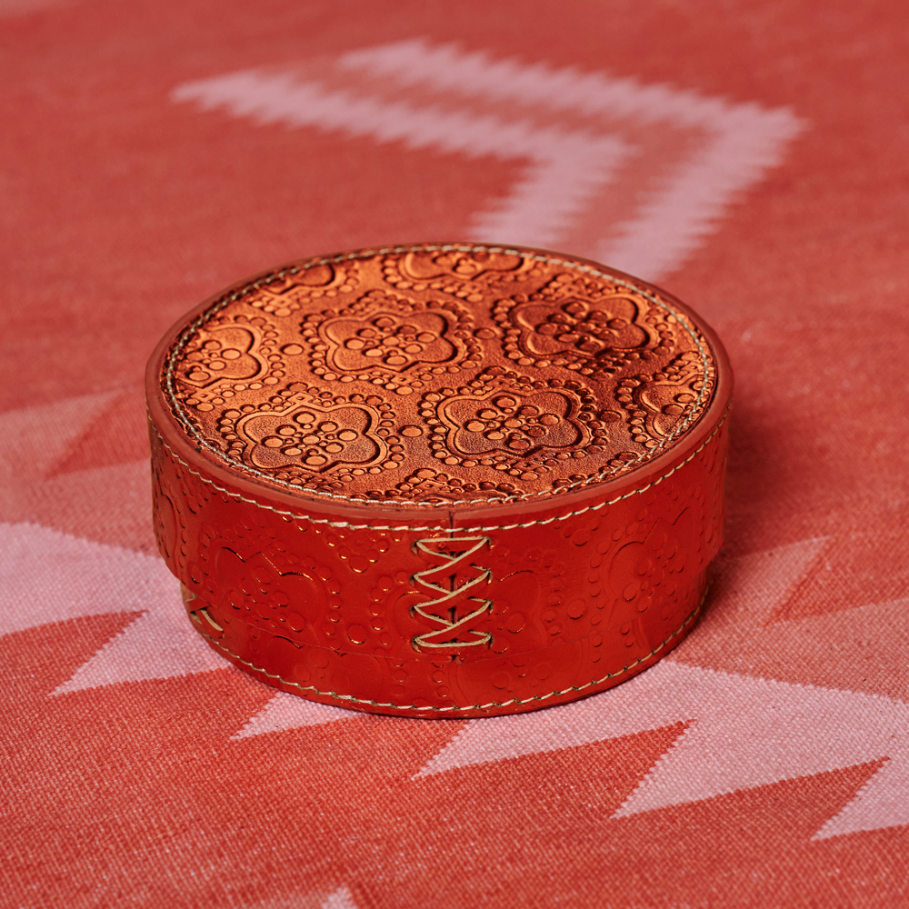 Round Box ICON embossed leather - amber