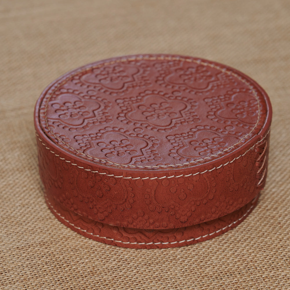 Dose rund ICON aus Leder geprägt - cognac