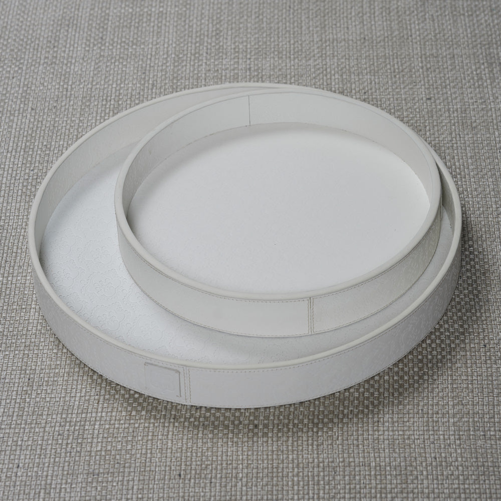 Rundes handgemachtes Serviertablett Set in weiss
