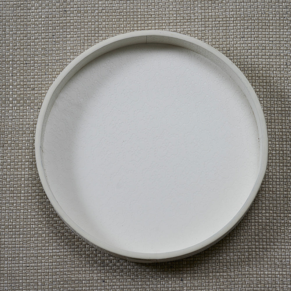Handgemachtes Serviertablett aus Leder in weiss