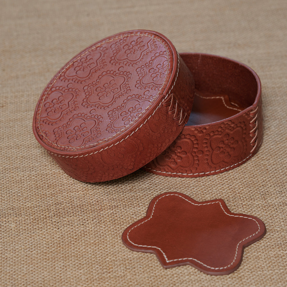 Cognac farbiger Untersetzer aus Leder