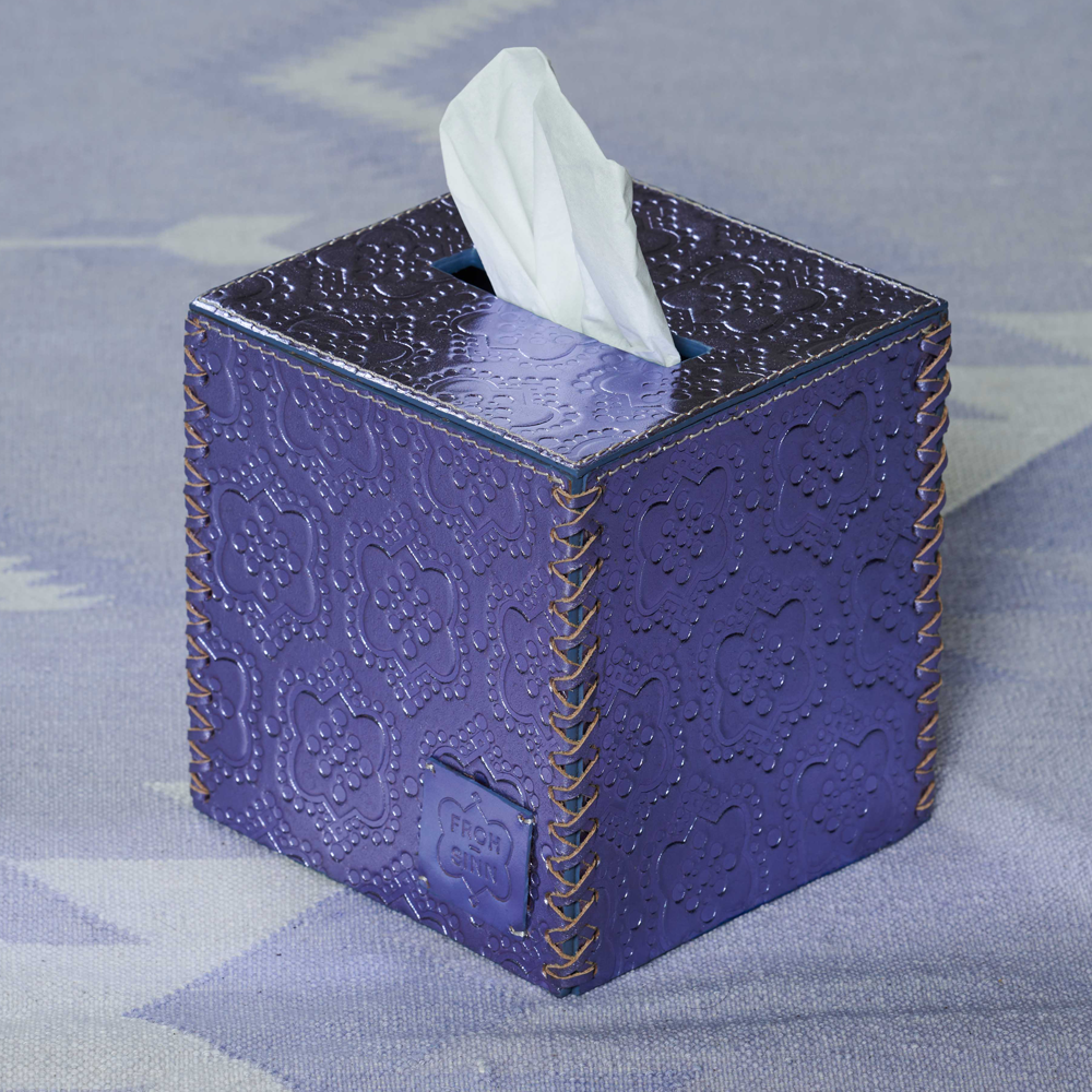 Tissue box ICON embossed leather - forget me not