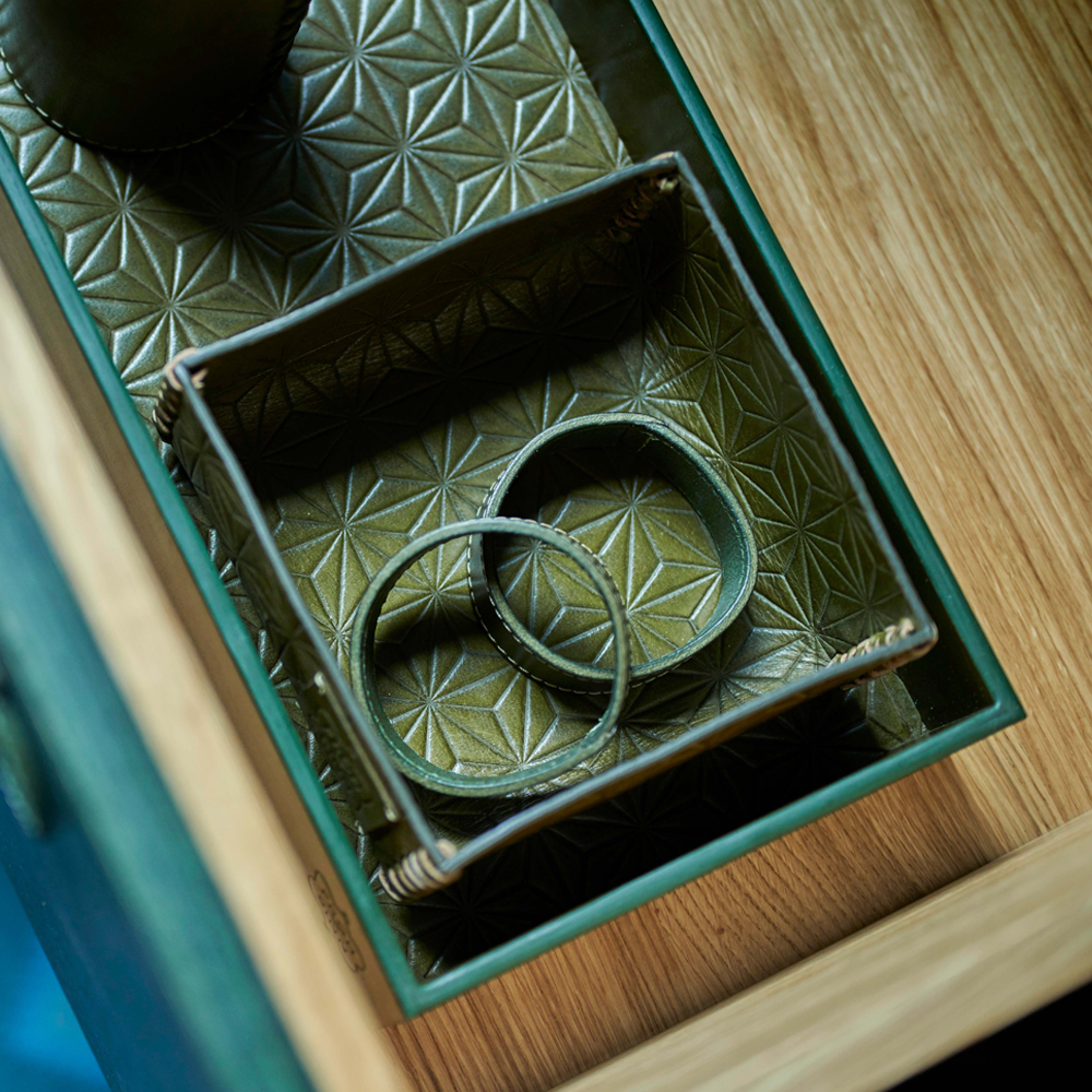 Accessoire Box LIFESTYLE aus Leder geprägt - olive