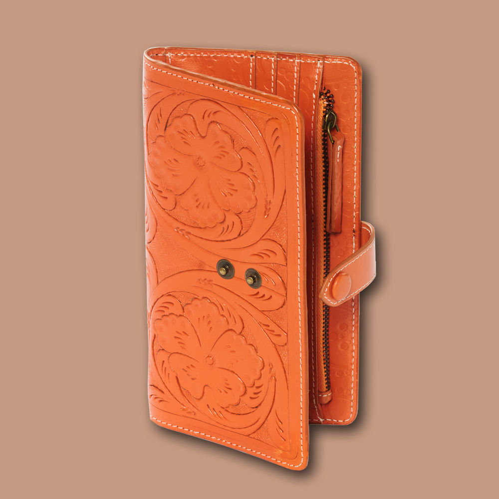 Portemonnaie Western Tucson ICON aus Leder geprägt in orange, leicht geöffnet