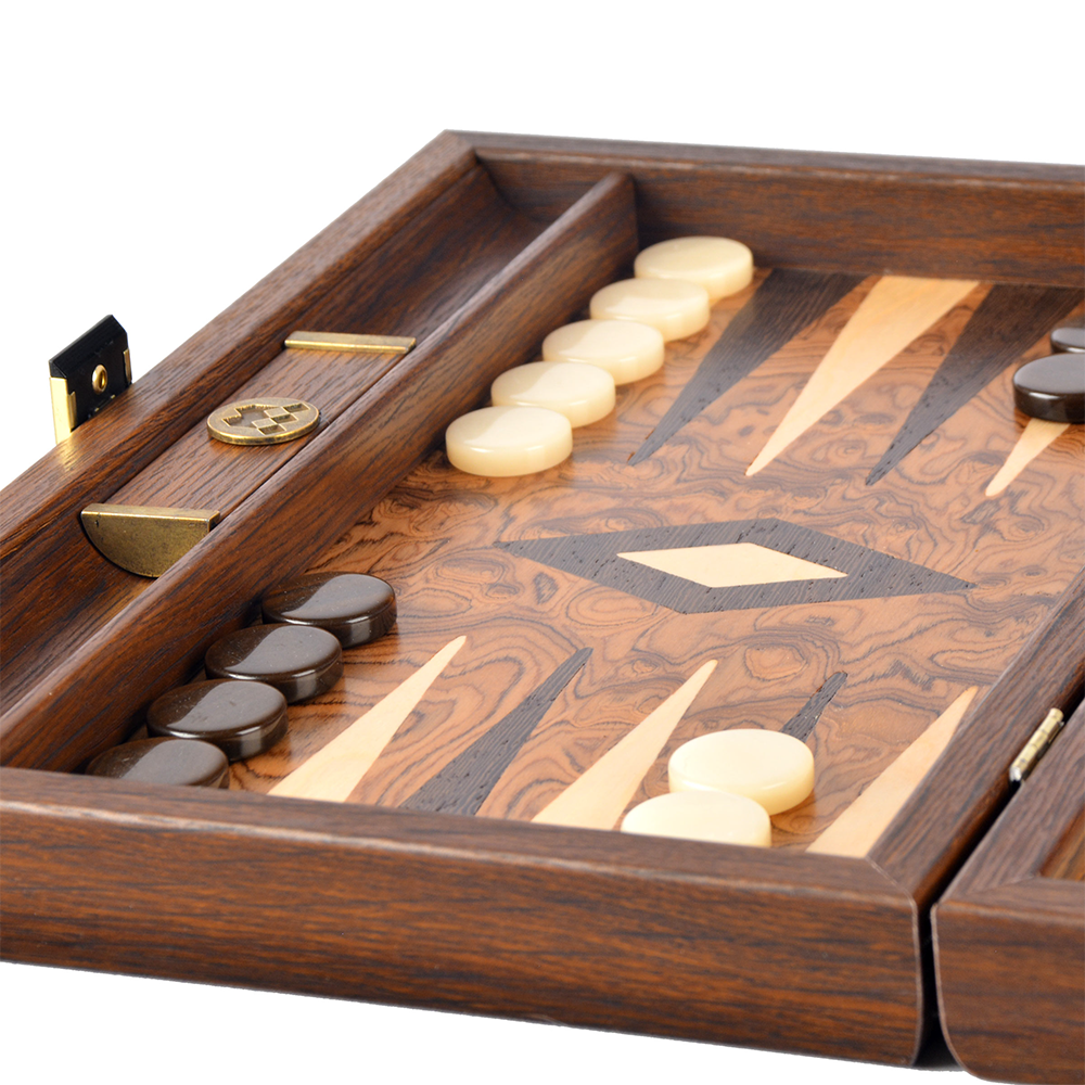 Backgammon Set aus Holz - Nussbaum