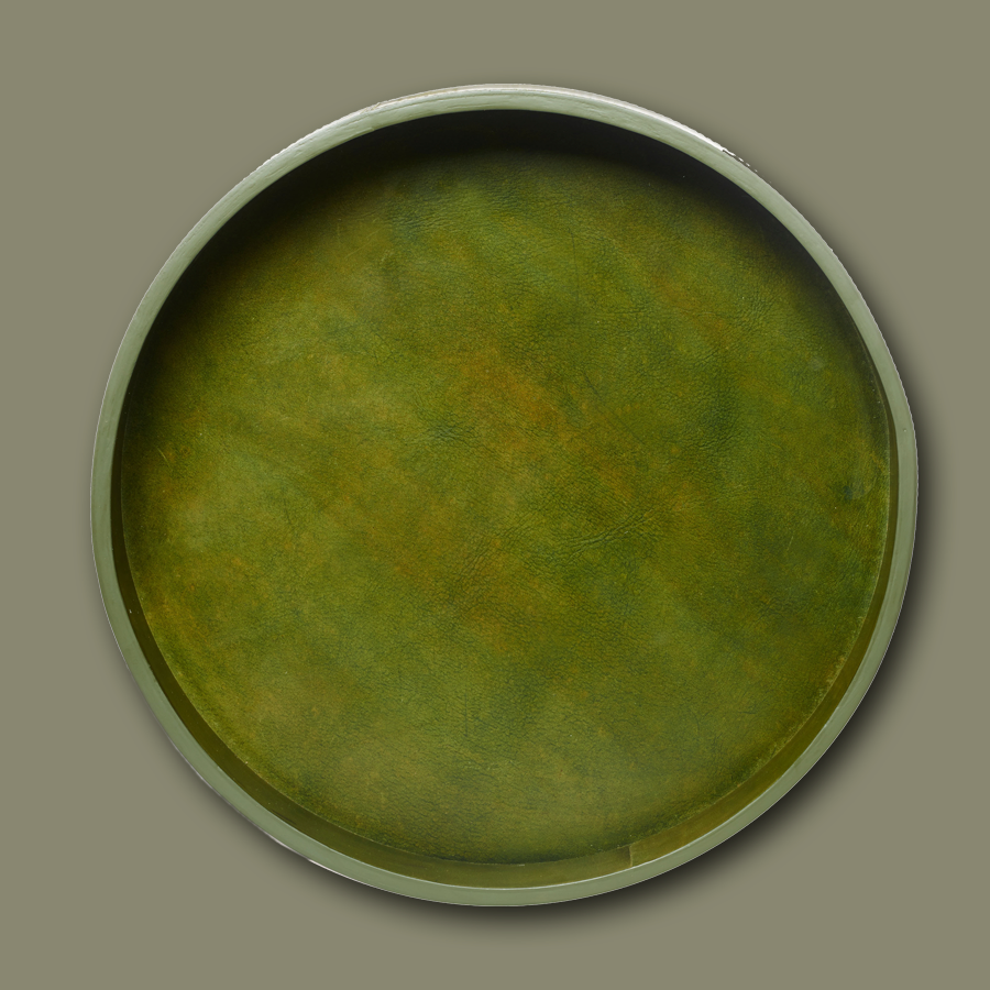 Handgemachtes Serviertablett aus Leder in olive